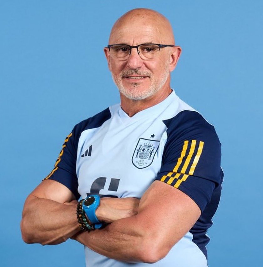 Fooootest's tweet photo. ククレジャが衝撃の宣言🇪🇸💥

「スペインがW杯で優勝したら、デ・ラ・フエンテ監督のタトゥーを入れるよ」

📰@FabrizioRomano https://t.co/s0JeLNsbcK