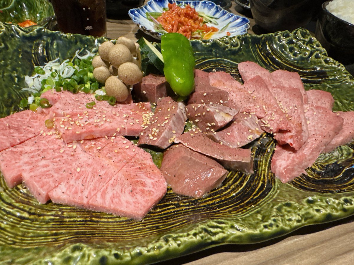 cat_monogatari's tweet photo. 職場のご飯会で焼肉🥩🔥
脂が少しキツかった( ꒪⌓꒪) https://t.co/1V9jhDiO4P