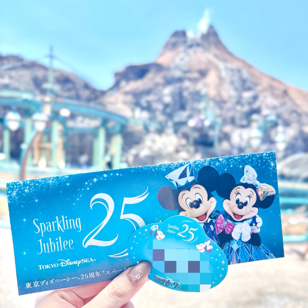 hotaltalia's tweet photo. 暑かったけどめちゃ楽しいバースデーディズニーだった🎉🌊🌋✨
キャストさんからたくさんお祝いしてもらえてハピハピ🥰🫶✨
らむぬも一緒に行ってディズニー楽しんできたよ👒⸒⸒🌟 https://t.co/RLeFO7tXgw