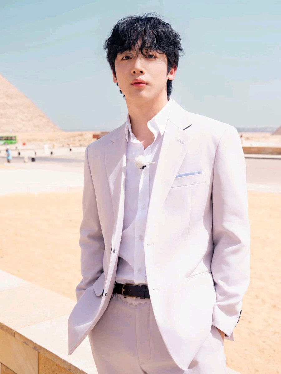 green2704's tweet photo. allornothing_egypt 인⭐
비주얼왕자
#김요한 #KIMYOHAN
#왕자와거지 #AllorNothin https://t.co/x1qmrWtP3I