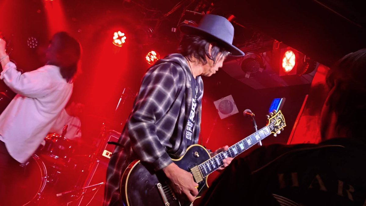 TheBarbonezjet's tweet photo. THEBARBONEZ7月26日リバーストでは新曲を１曲お披露目したいと思います…興味ある方是非お越しください https://t.co/V6o0t2Z6yT