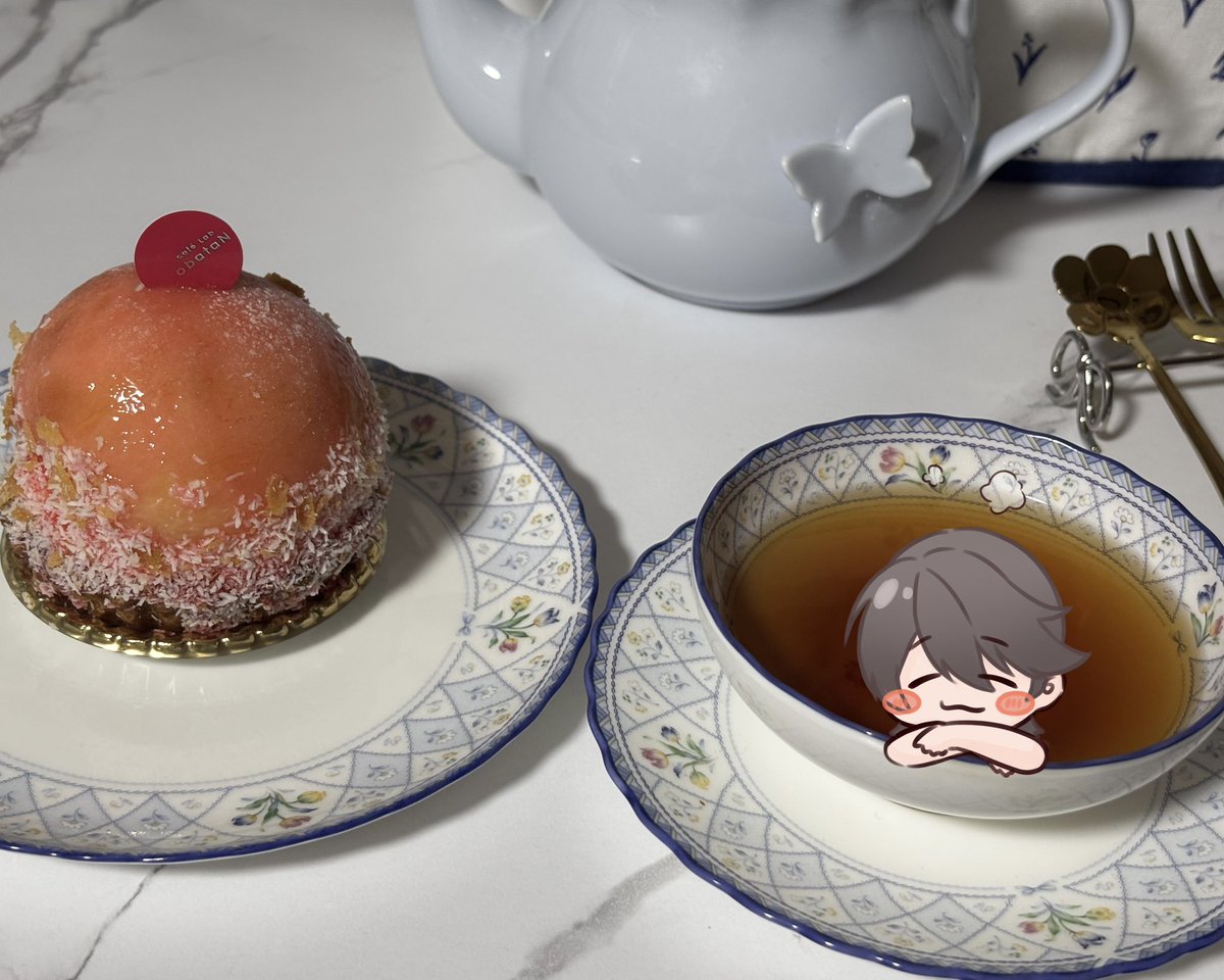 suika_9991's tweet photo. これは、主の紅茶をお風呂にしちゃう堀川くん https://t.co/RUbhbn1vOD