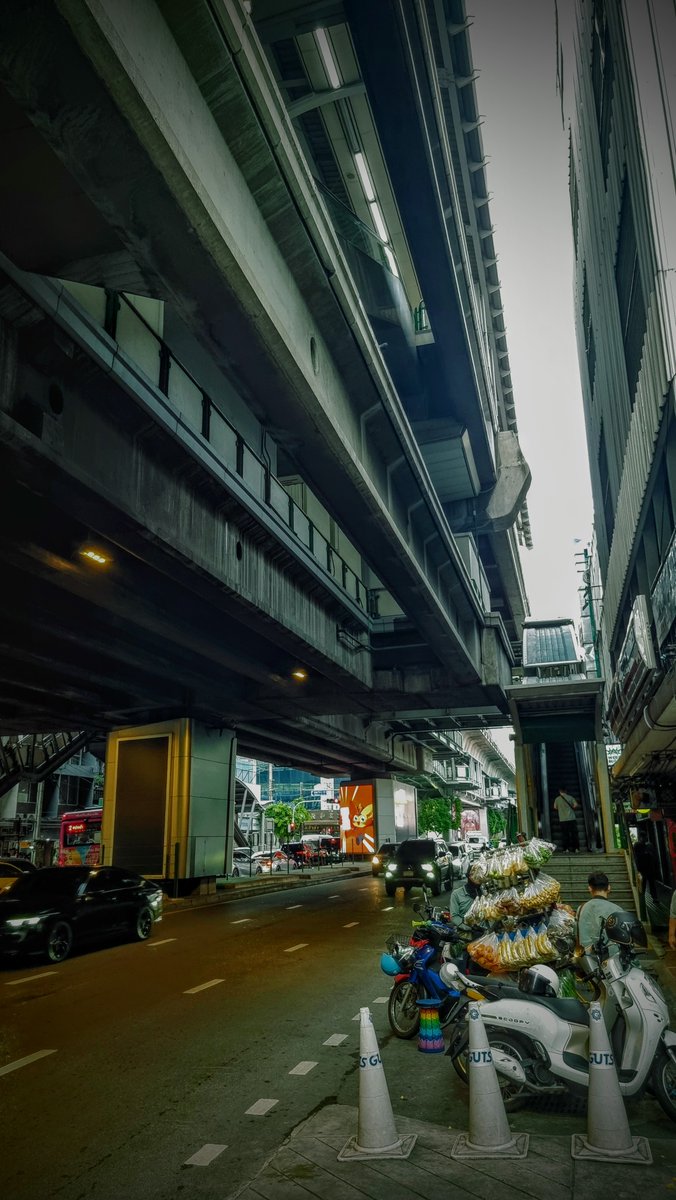 kachkonst's tweet photo. Hello, Bangkok! https://t.co/atdSlw9bqf