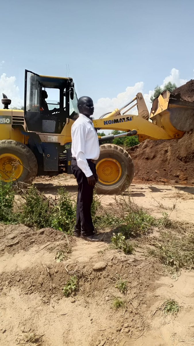 SorotiDLG's tweet photo. Road works update: Dumping of murram is underway along the Osamia–Ochero Road as part of ongoing road improvement works. https://t.co/6sCtFGKA9B
