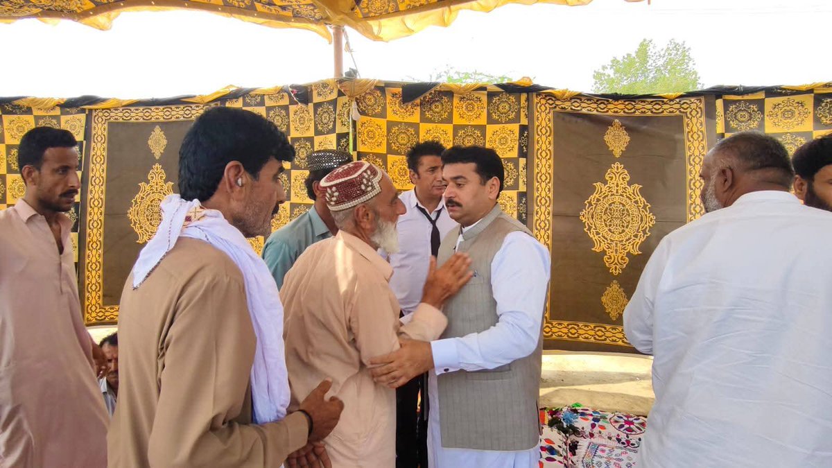 QumberZawar's tweet photo. @BBhuttoZardari @AAliZardari @AseefaBZ @FaryalTalpurPk @MuradAliShahPPP @jamkhanshoro @KashifShoroPPP @bilalshoro376 https://t.co/GJ6SdSHUA6