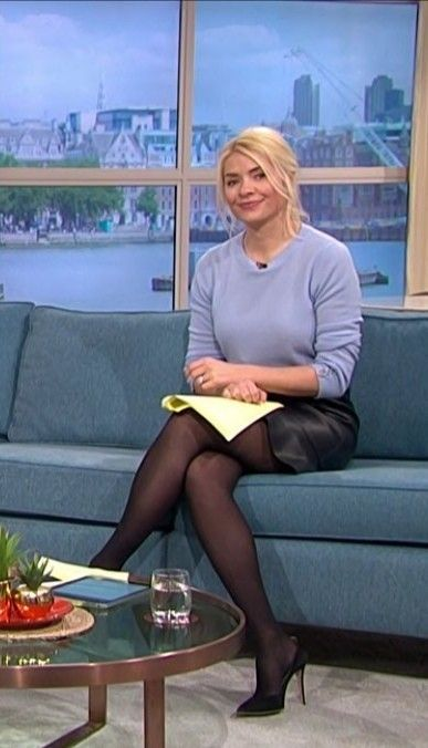 thehollywfan's tweet photo. #HollyWilloughby https://t.co/CPrdkkwgb1