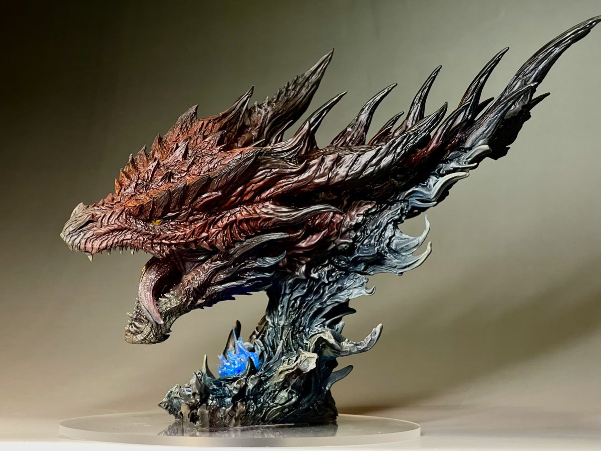 masamune_MHF's tweet photo. ワンフェスお品書き その2

ミラボレアス ヘッドモデル ¥20,000
ムフェト･ジーヴァ ヘッドモデル ¥20,000
ゴア・マガラ 脱皮ver ¥35,000 

の未組立ガレージキットを販売します！
全て3D出力品キットとなります。
M.M modeling 
卓番6-10-10
新作2体現在仕上げ中！
よろしくお願いします🙏
#WF2026S https://t.co/IbG0Ch0GCY