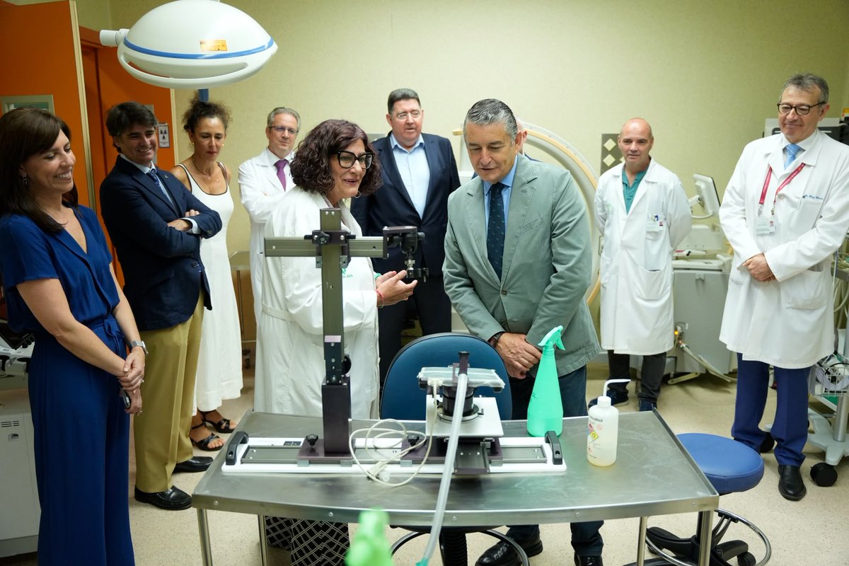 antoniosanz's tweet photo. 🧬 El Instituto de Biomedicina de #Sevilla (@ibis_sevilla) ampliará sus instalaciones con cerca de 1.650 m² gracias a una inversión de 6 millones de euros. 

🤖 El proyecto permitirá incorporar una plataforma académica para la producción de terapias CAR-T, nuevos laboratorios y plataformas tecnológicas.

💪 Seguimos sumando infraestructuras de referencia en el ámbito de terapias avanzadas.

#AndalucíaAvanza #SanidadPública