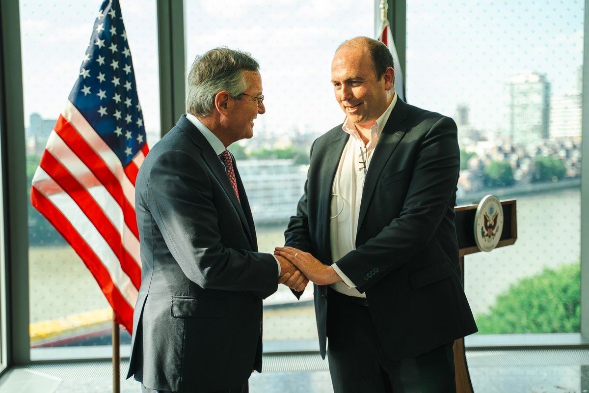 Ambassador Warren Stephens tweet media