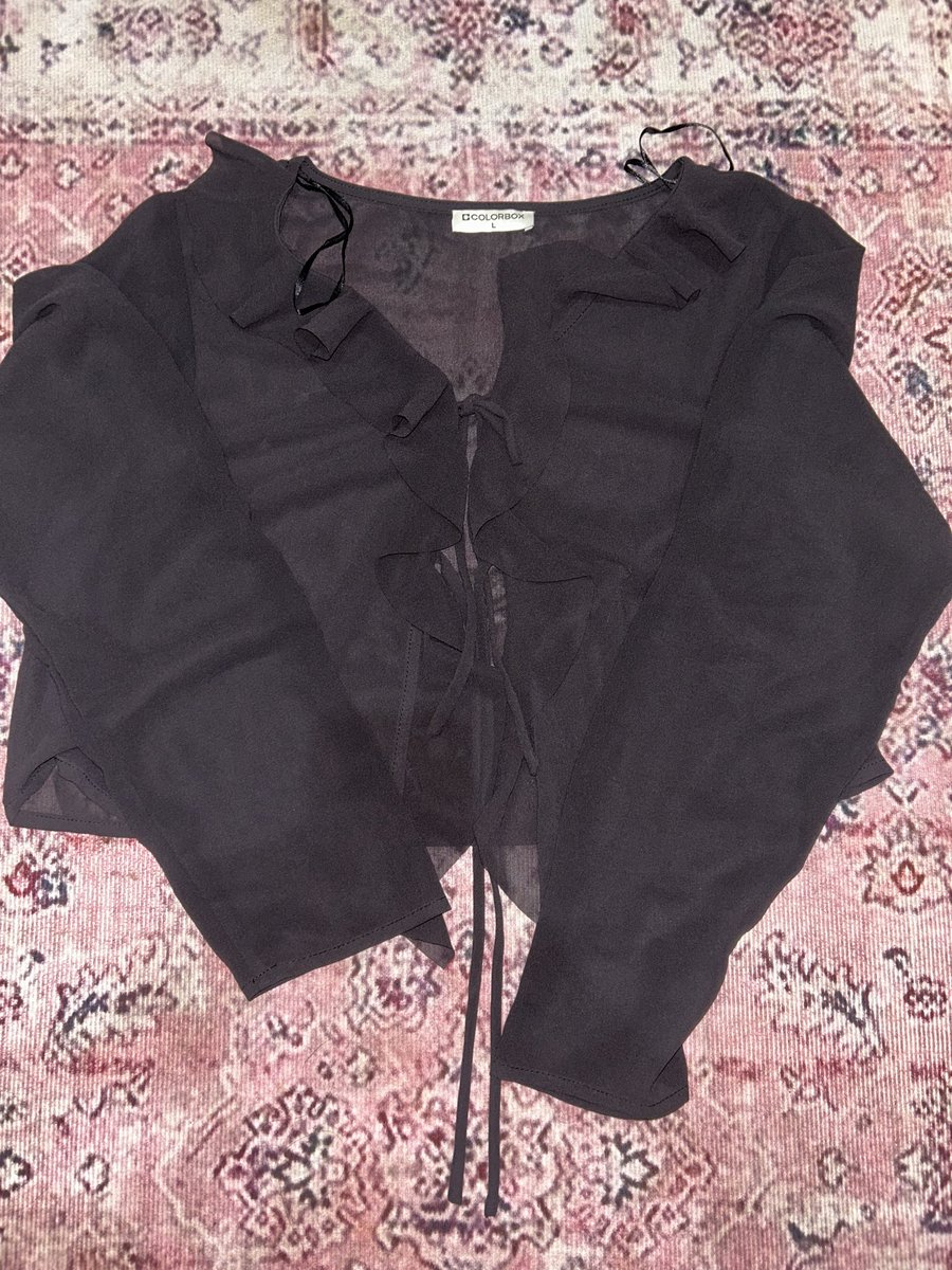 v21234090's tweet photo. 18. blouse colorbox
new no tag
size L
50k https://t.co/VSCuzIEAhQ
