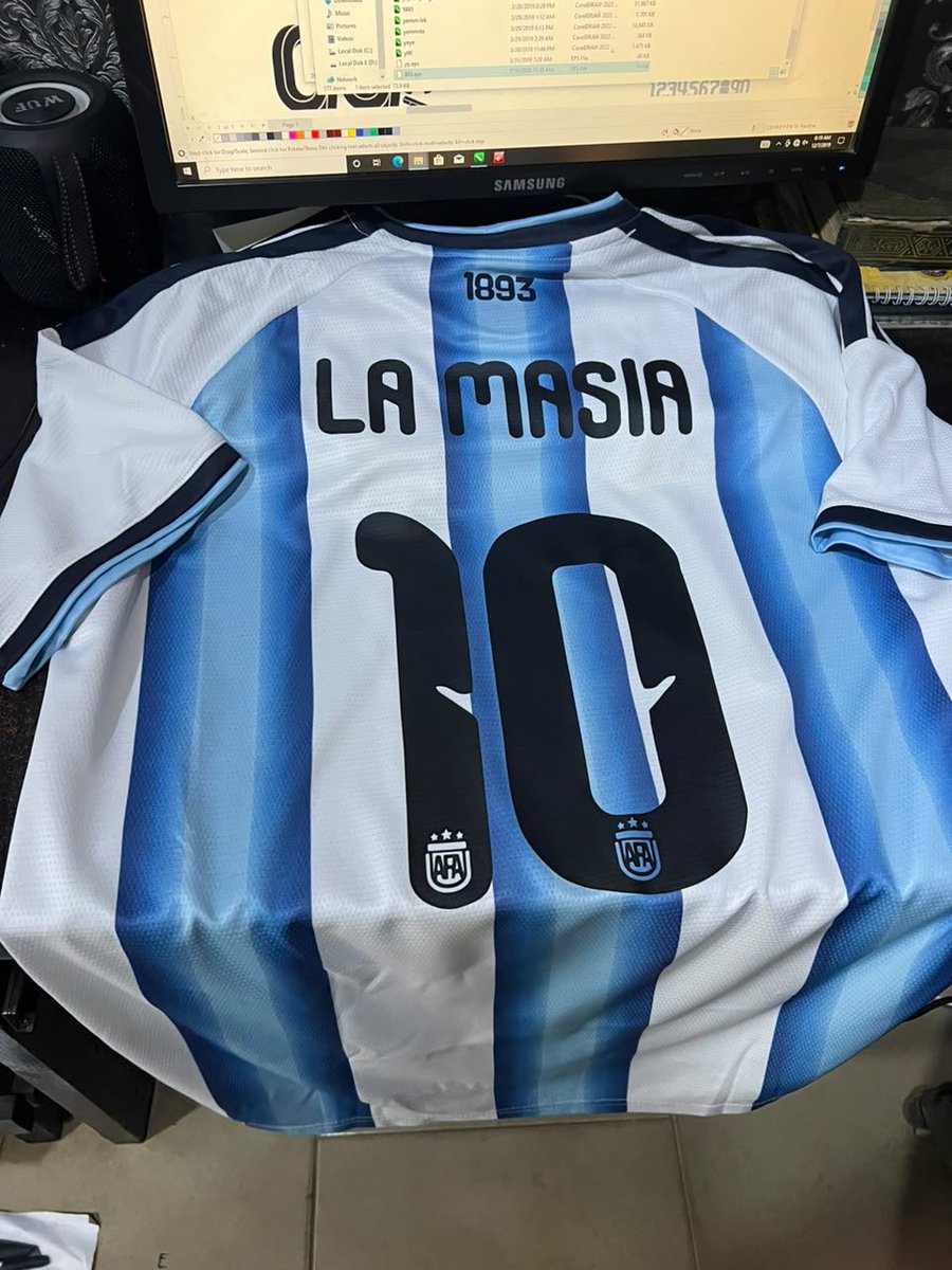 VhaRooq's tweet photo. While men slept, i created these for MESSI die hard fan. https://t.co/5n2mW833gL