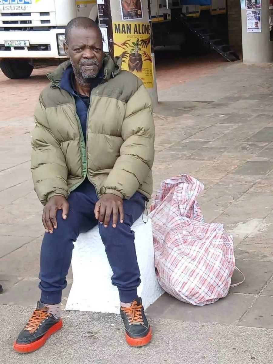 Am_Blujay's tweet photo. VETERAN ACTOR SEPUTLA SEBOGODI HAS DIED 
Veteran South African actor Seputla Sebogodi, widely known for his iconic role as Kenneth Mashaba on Generations, has died. His family confirmed that he passed away on Tuesday evening following complications to diabetes. 
He leaves behind a lasting legacy in theatre and television, with memorable performances spanning decades.