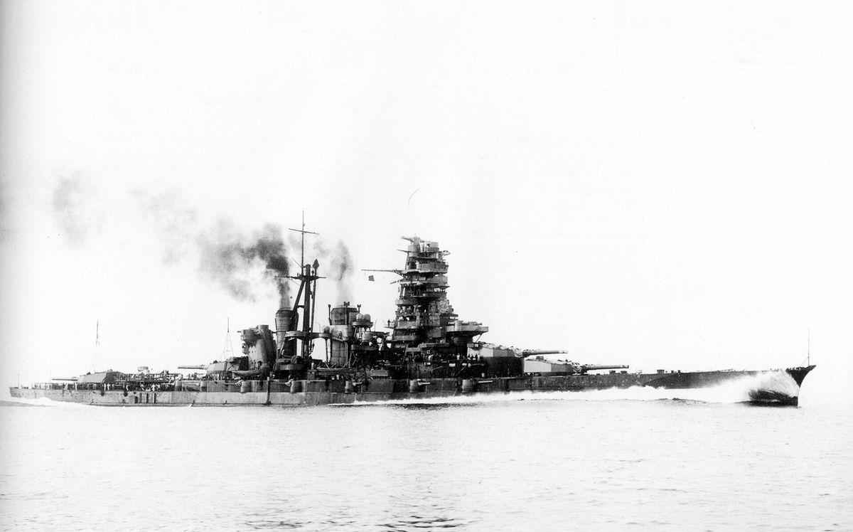 WOWSAPACJA's tweet photo. 【艦艇クイズ】
日本海軍の戦艦は、旧国名にちなんで命名されるのが原則ですが――
　
しかし、そのなかには山の名を持つ戦艦も存在します。もともと巡洋戦艦として建造され、のちに戦艦へと艦種が変更された艦です。

さて、その名前は何でしょうか？

そう、漢字2文字の、あの艦デース！ https://t.co/k2ktJfrQXZ