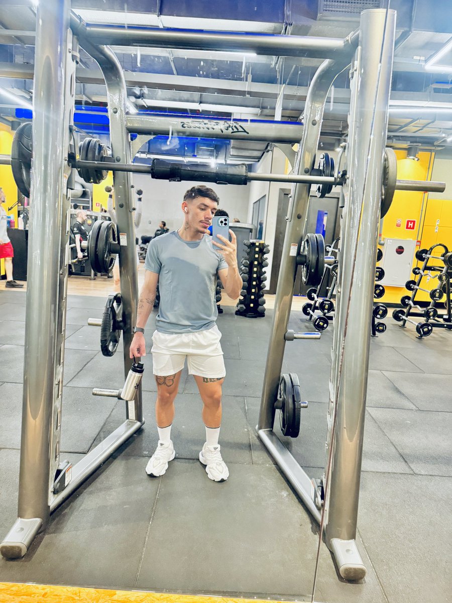 baixin27's tweet photo. Treino de hoje tá pago 🔋🧠😮‍💨💪🏻 https://t.co/n8CPje2HPc