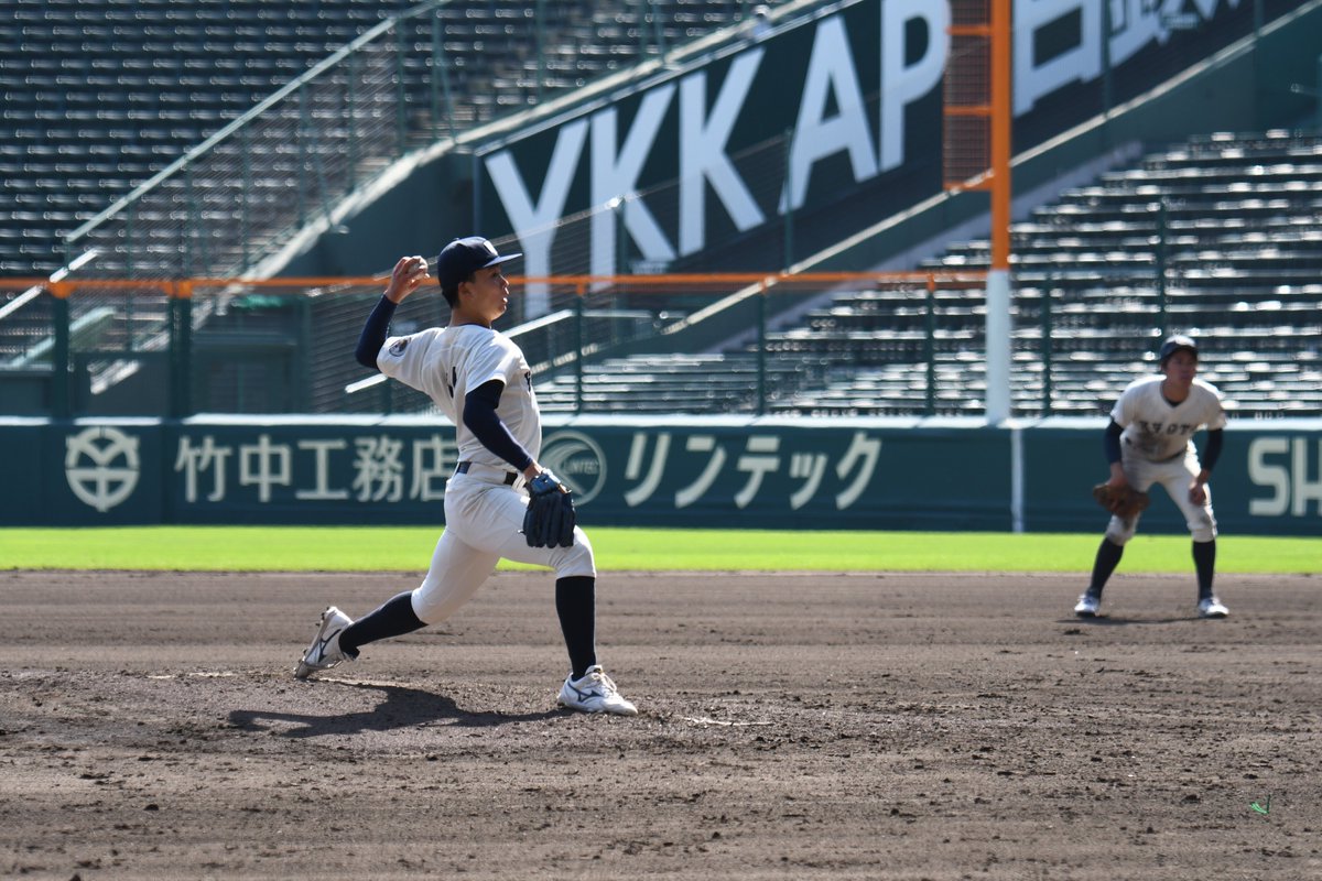 y_141's tweet photo. 20260411 阪神甲子園球場

#京都大学
谷村亮磨 投手

#大学野球 #関西学生野球連盟 https://t.co/9V2ACg7SYI