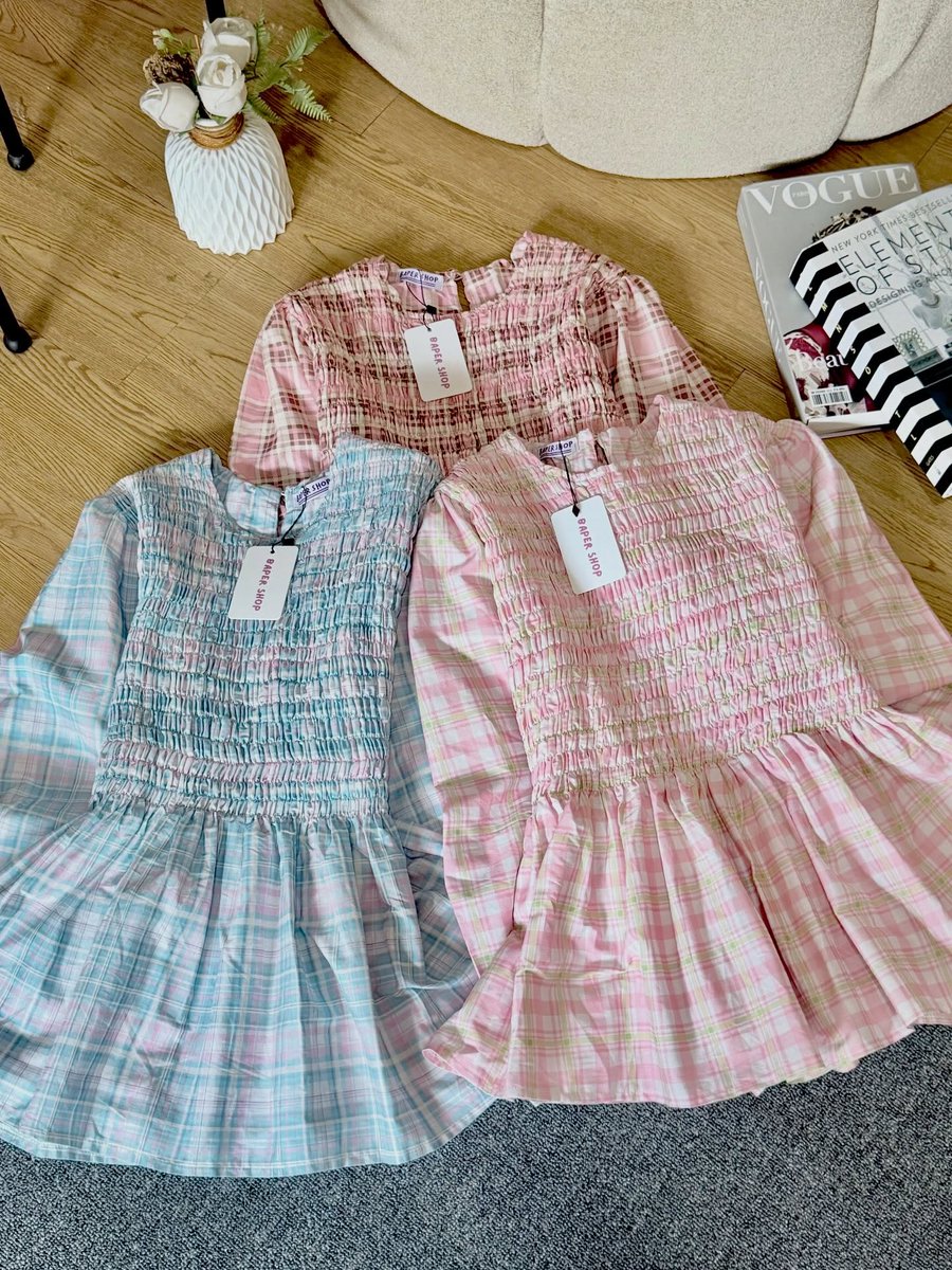 greenavocadd's tweet photo. the prettiest smocked blouses https://t.co/RvXYJSfuFl