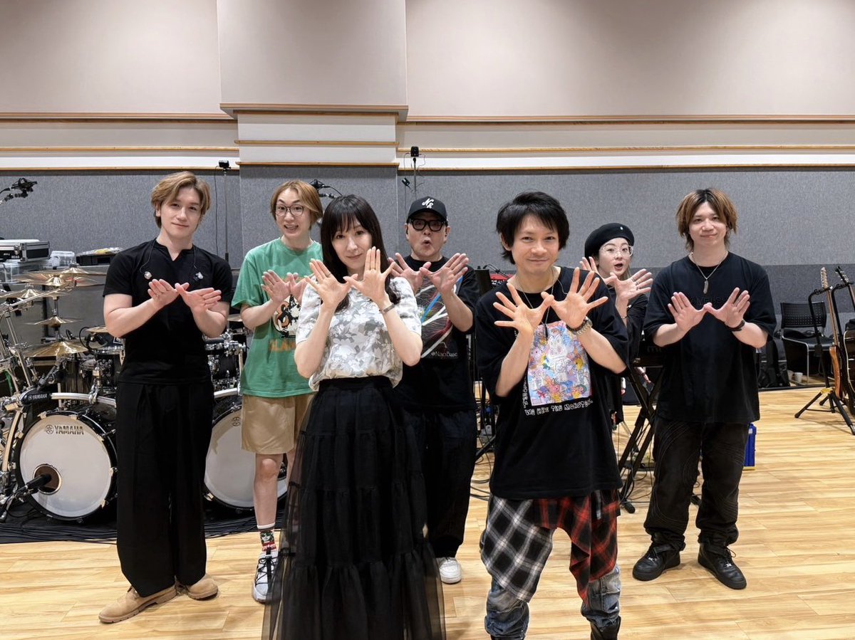 choucho_'s tweet photo. HIGHWAYSTAR PARTY 2026
リハーサルをしてきました🦋
リハが前後だった喜多さんとバンドのみなさんと✨
ライブ当日が楽しみです☺️
#HSPARTY #ChouCho https://t.co/VPTgrpjqt7