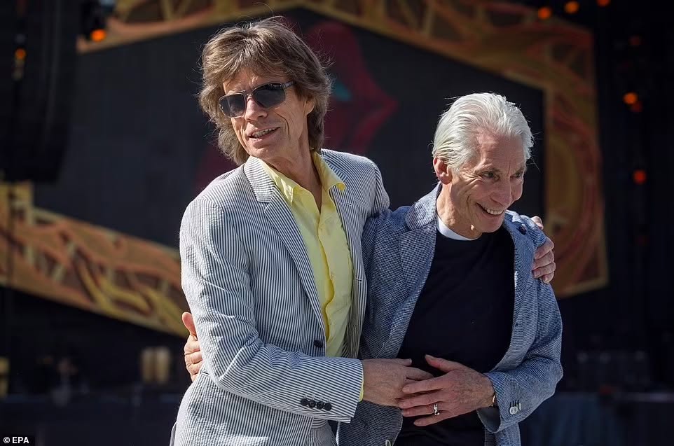 charlieboywatts's tweet photo. Happy 83rd birthday @MickJagger! https://t.co/neiG2pHWtN