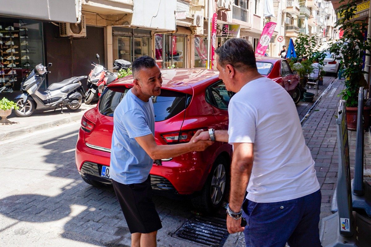 avanilyetiskin's tweet photo. Gençlik Caddesi’nde esnafımız ve kıymetli hemşehrilerimizle bir araya geldik.

Sokak sokak, mahalle mahalle Efeler’imizi birlikte konuşuyor; talepleri, önerileri ve beklentileri yerinde dinliyoruz.

Efeler için hep birlikte çalışmaya, birlikte üretmeye devam edeceğiz. https://t.co/G13GrHpg5O
