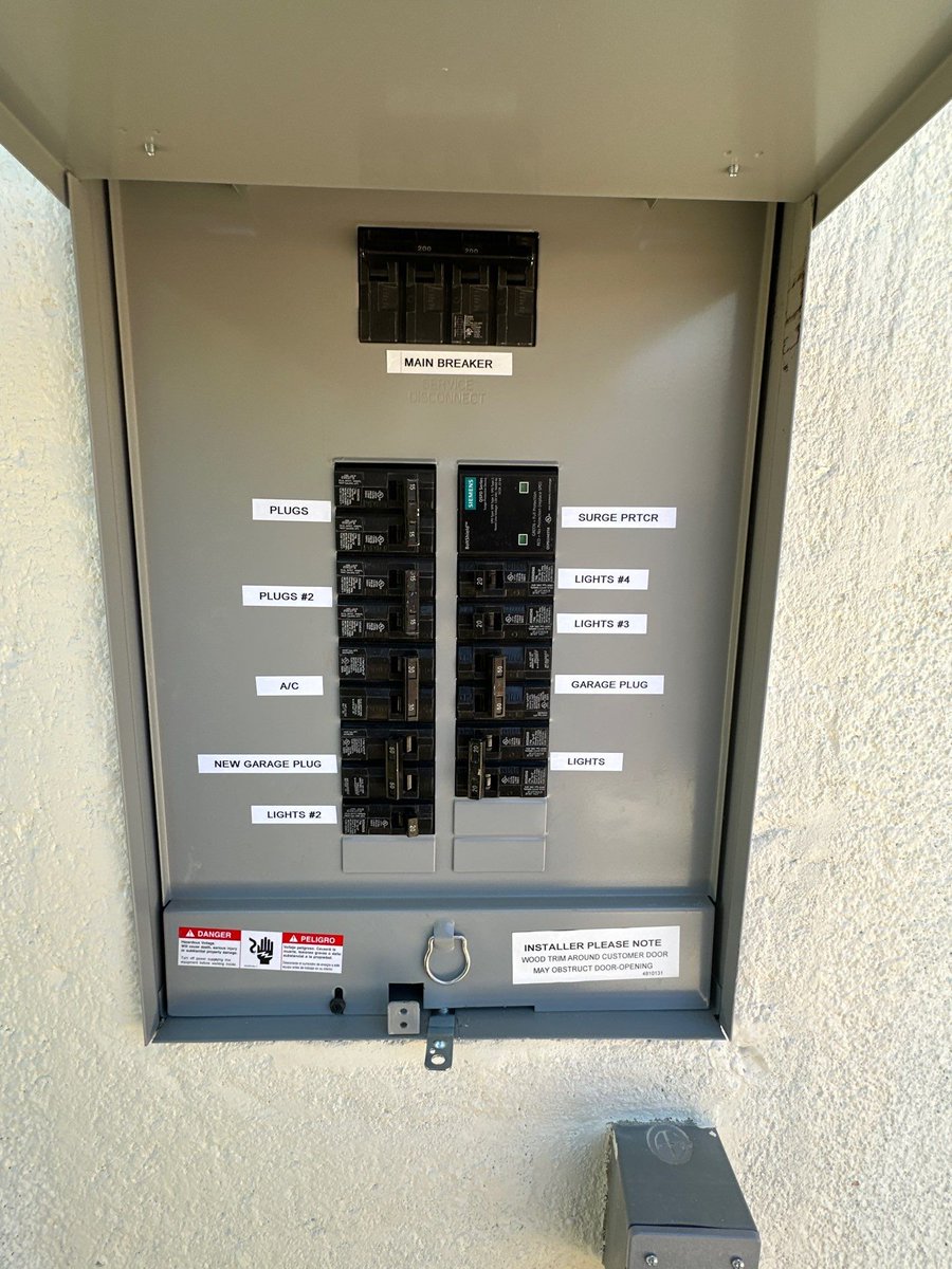 CinranElectric2's tweet photo. Check out the Charge Ready Home Rebate Program from So Cal Edison!
This customer received a panel upgrade from 100amp to 200amp and an E/V Charging Circuit with no out of pocket expense!
Call Cinran Electrical Solutions today to see if you qualify 760-820-8853 https://t.co/anScxUNvoV