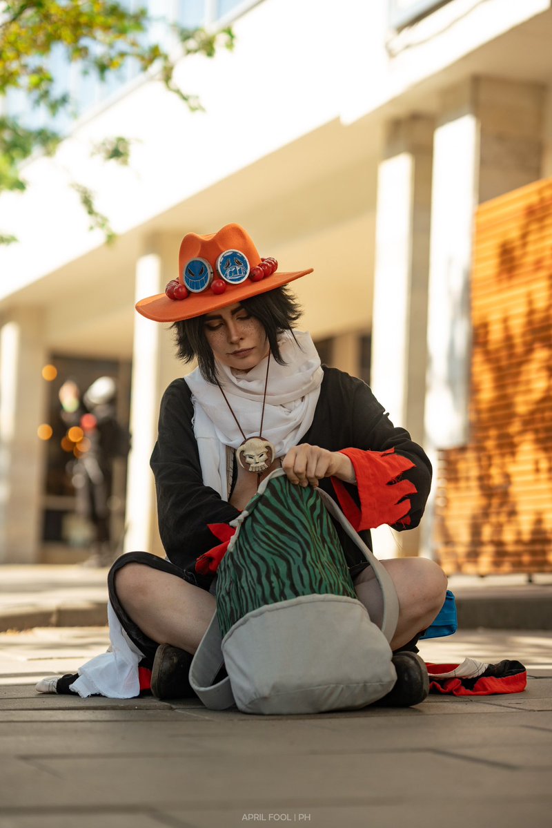 DiCola_art's tweet photo. Portgas D Ace — One Piece 
Cosplay 

#ONEPIECE https://t.co/T1obu6NsyG
