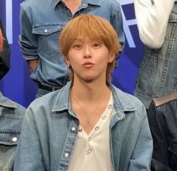 NYAN_TOWORLD's tweet photo. 진짜 귀여워……. 
토와의 두피가 지금부터 걱정돼ㅋㅋ

 #KO1KEYZ #濱田永遠 #TOWA https://t.co/uYl9Cokxa8