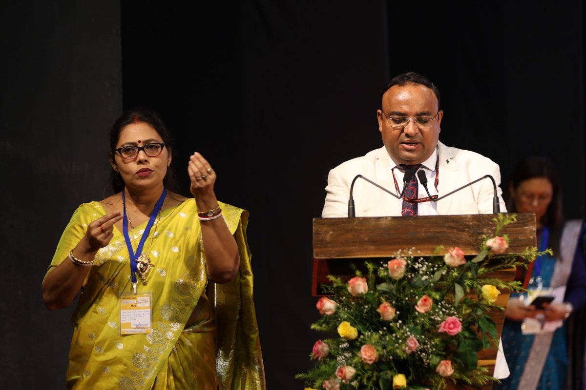 nskfdc's tweet photo. NAMASTE Day witnessed remarkable participation
• 1,497 ULBs
• 889 GPs
• Over 1.09 lakh participants, including sanitation workers, waste pickers
• 7,852 webcast views

A collective step towards ensuring safety, dignity and sustainable livelihoods for sanitation workers https://t.co/CRiEuZ6AF2