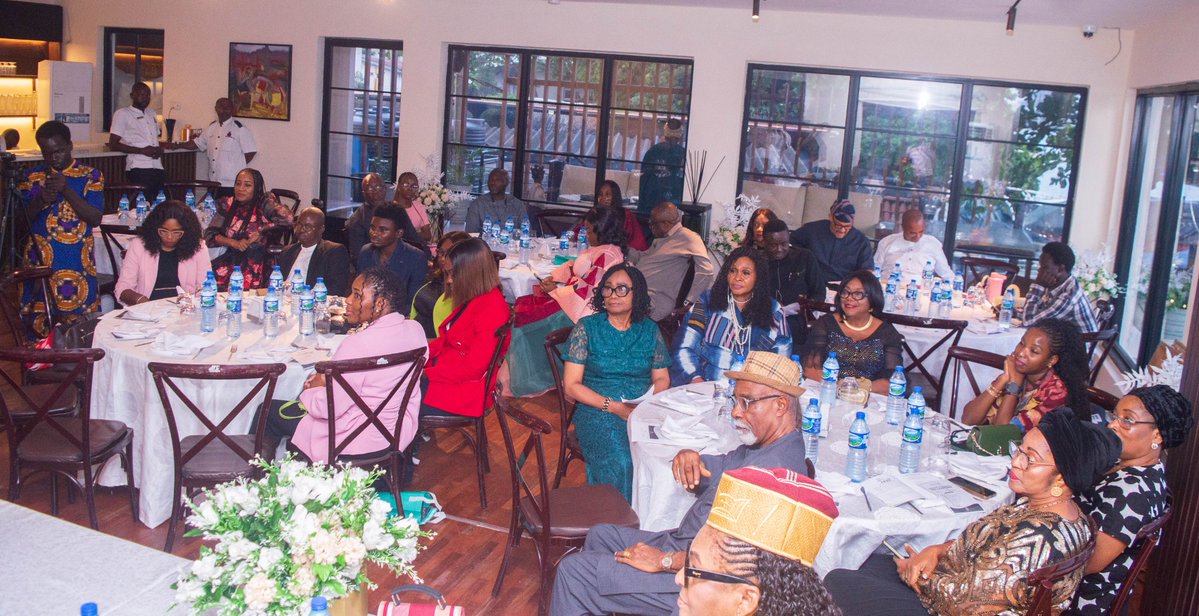 Rcvi22's tweet photo. The ceremony attracted Rotarians, Rotaractors, corporate organisations, development partners, business leaders and other guests, while raising funds for the club's humanitarian and community development projects. https://t.co/OgwqzAKsXN