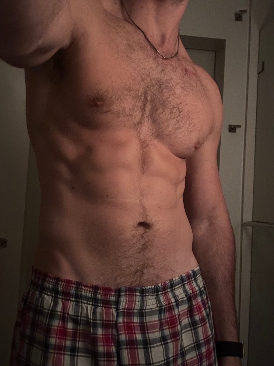 aneastcoastgay's tweet photo. Time for bed 💤 https://t.co/of5W9OSgUF