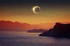 PuertosAND's tweet photo. ⚓ Resolución de 8 de julio de 2026, de la Dirección General de la Marina Mercante, por la
que se emiten recomendaciones de seguridad marítima para las embarcaciones de
recreo con motivo del eclipse total de Sol del día 12 de agosto de 2026 
➡️ https://t.co/xkwLIgG7UZ https://t.co/AIG2z9q2eY