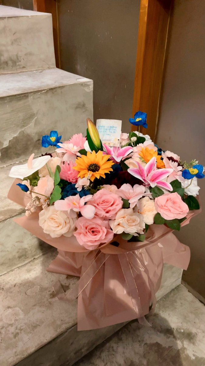 thaiteabapaw's tweet photo. 💐💘 https://t.co/t2Pqqw7zT3