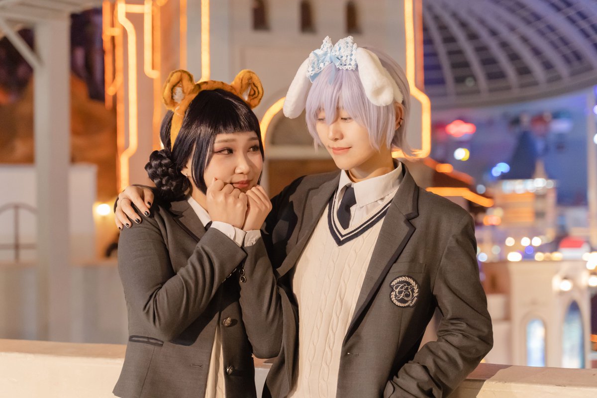 slowly_cos's tweet photo. @ce_lapis @animi_p 교복데이트💜🖤

#cosplay #kpopdemonhunters #zoeystery https://t.co/llLMY0P995