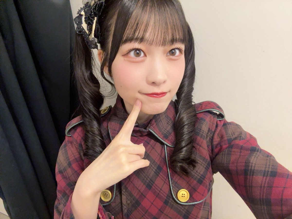 tsubaki_225_'s tweet photo. #制服の芽 公演
ありがとうございました！🌱
やっとかえでさんと公演でれてうれしい！！♡
そして、はじめて万華鏡しました！！
 #SKE48 https://t.co/qhFIEwHU5K