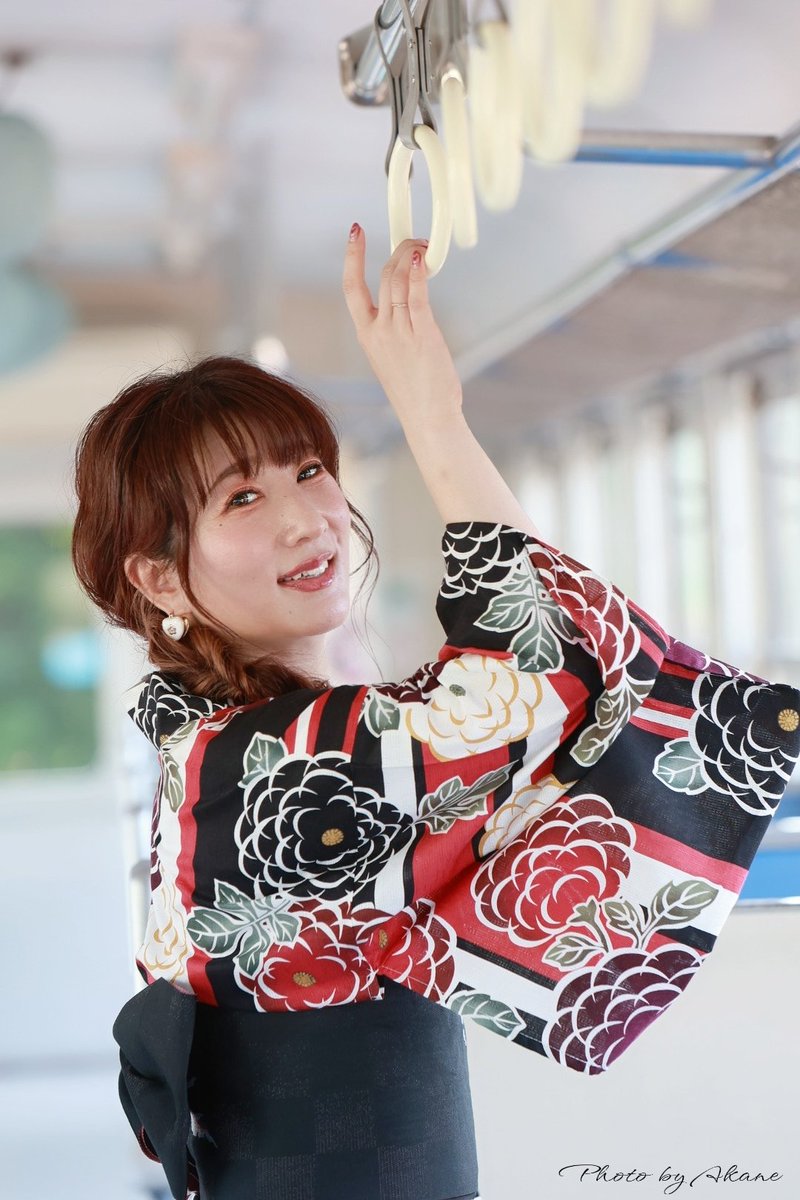 akm4141's tweet photo. 今日のポトレ✧p📷qω•´*)
浴衣&電車🚃
モデル 恵理華さん @kase_erika
#ポートレート
#モデル
#浴衣
#日本の夏
#被写体
#キリトリセカイ
#写真機生活
#camera_life
#モデル募集中
#被写体募集中 https://t.co/4bq0hT4l51