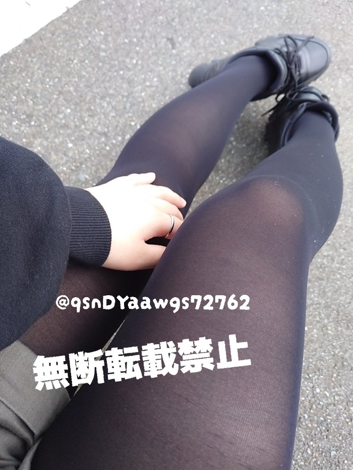 qsnDYaawgs72762's tweet photo. 新しいメガネにしてまだ半年
もう新しいメガネが欲しい
色つきサングラスでもいい 何が似合うと思う？
最近体調悪くて関係ない話をしますけども https://t.co/e7MesQfeKF