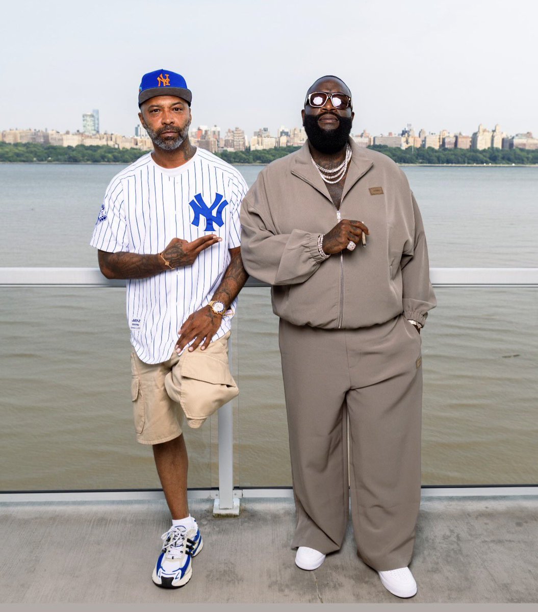 Micah_W17's tweet photo. Ross x Budden lol Ross gonna be poppin his shit https://t.co/v3JzTcW1sG