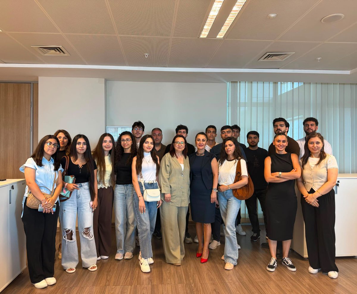 iski_ik's tweet photo. Azerbaycan Mimarlık ve İnşaat Üniversitesi öğrencilerini, İnsan Kaynakları ve Eğitim Dairesi Başkanlığı Eğitim Şube Müdürlüğümüz tarafından düzenlenen 10 günlük mesleki eğitim programı kapsamında kurumumuzda yeniden ağırlamaktan büyük mutluluk duyuyoruz.
​Mesleki gelişimlerine katkı sunacak bu programın tüm katılımcılar için en üst düzeyde fayda sağlamasını temenni ediyor, sevgili öğrencilerimize başarılar diliyoruz. 🍀
​#İSKİ @SafakBasa