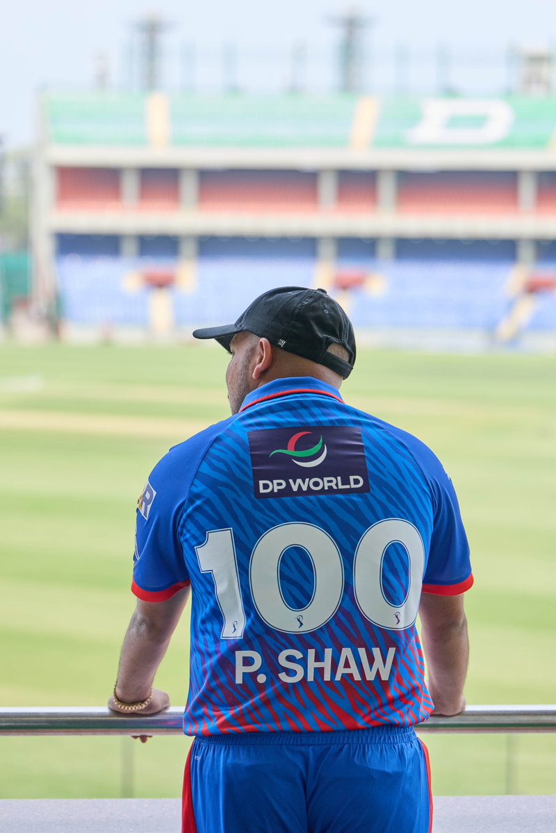 DelhiCapitals's tweet photo. We can confirm it’s very real. 

PS: You should see him bat 😮‍💨 https://t.co/EnyqdOLOlk