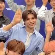 Sekaiproducer1's tweet photo. 유키의 네코🐱 https://t.co/amTWnuXZkl