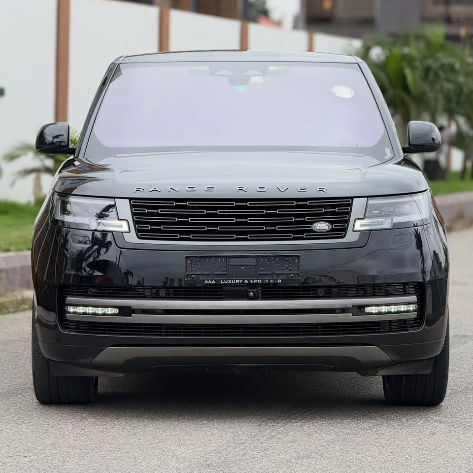 Automalet's tweet photo. 2023 Range Rover Vogue Autobiography (7-Seater) 🔥

💰 $198,000 USD
📍 Available for inspection in Accra

Call/WhatsApp: 059 393 4957 | 054 622 2721
Link for full catalog:
https://t.co/g4C8QUIWhJ
📲 Join our WhatsApp Channel for the latest car updates:
https://t.co/nw918hshlO https://t.co/x83qlD7OG8