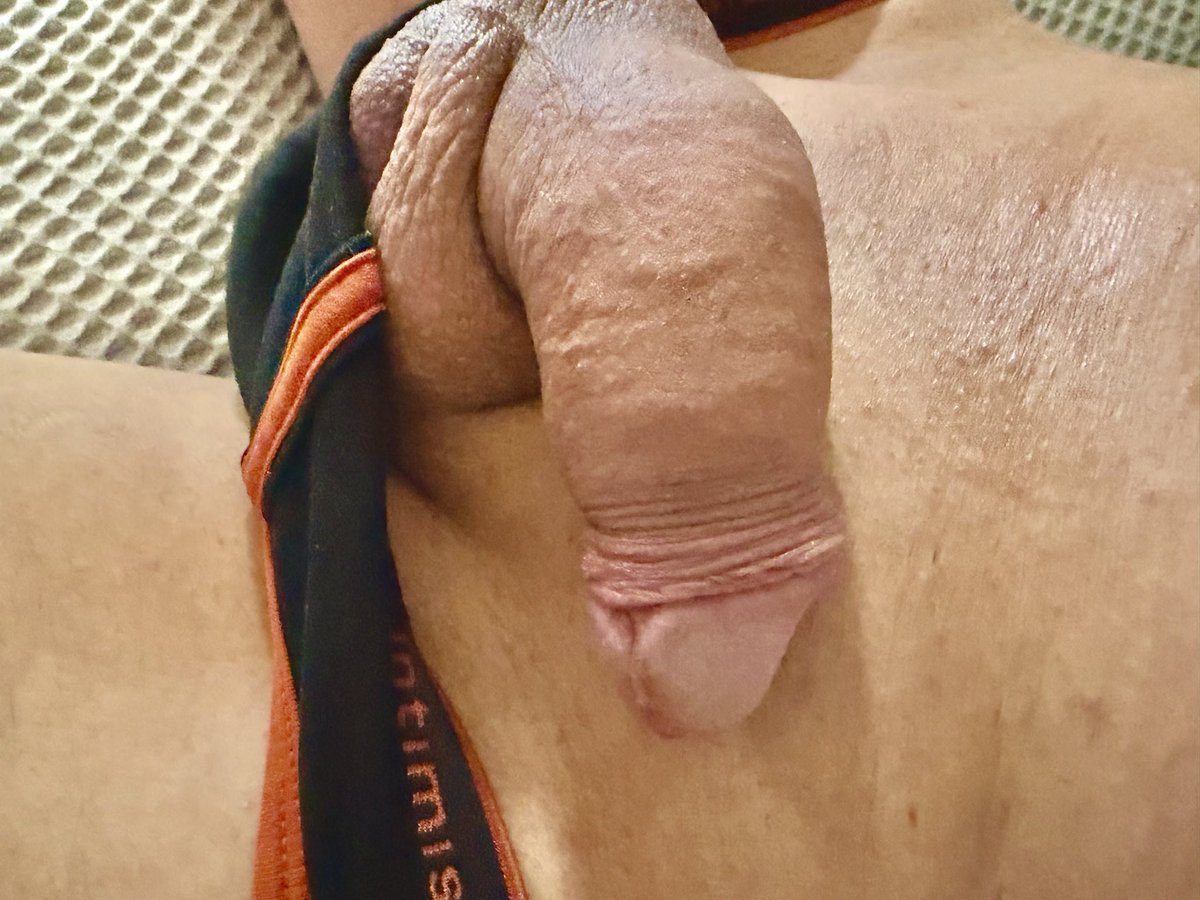 mostlysometimes's tweet photo. @XLHungAdenDaddy https://t.co/0tTM4P4D3t