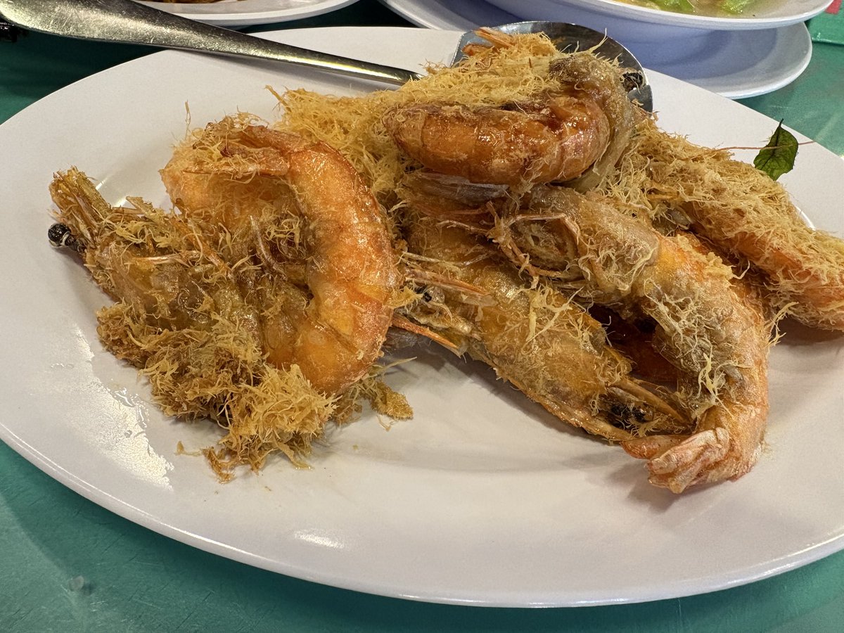 KA9264931's tweet photo. 亚庇第一顿本地美食，味道挺不错的👍🏻 https://t.co/q7ZKz9DHy3