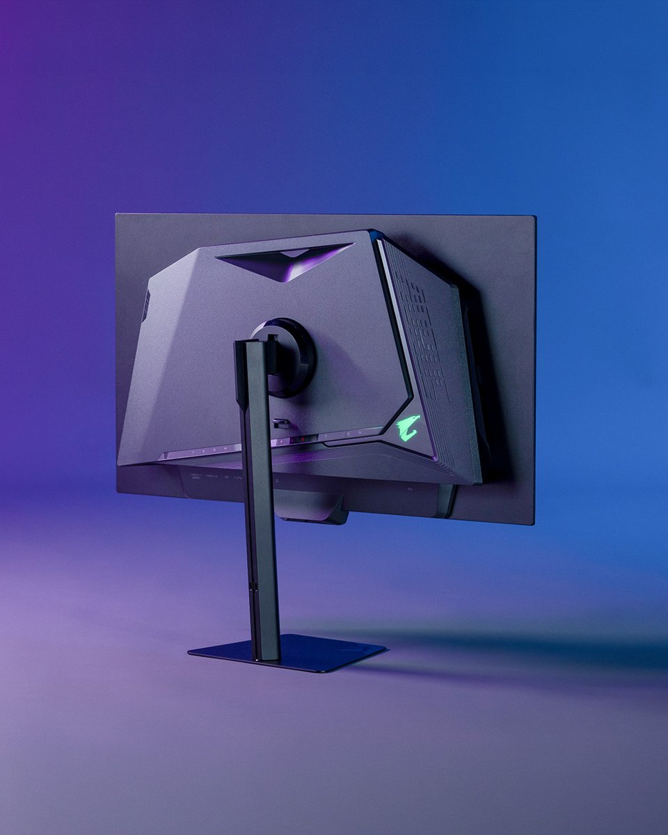 AORUS_BNLX's tweet photo. De nieuwe AORUS ELITE 27" OLED Series werkt met de Tandem WOLED technologie voor betere highlights, een 0.03ms response time, en 4-year burn-in garantie voor jouw peace-of-mind!
 
Twee varianten waar je uit kunt kiezen.
🔥 FO27Q24G (240Hz) – De nieuwe standaard met een perfect vloeiend beeld.
🚀 FO27Q28G (280Hz) – Unlocked met een extra hoge refresh rate voor de perfecte smooth ervaring.
 
Waar kies jij voor? Laat je stem horen. 👇🔥🚀
👉 AORUS ELITE FO27Q24G: https://t.co/3wq2maibzm
👉 AORUS ELITE FO27Q28G: https://t.co/q06AA4BOa2