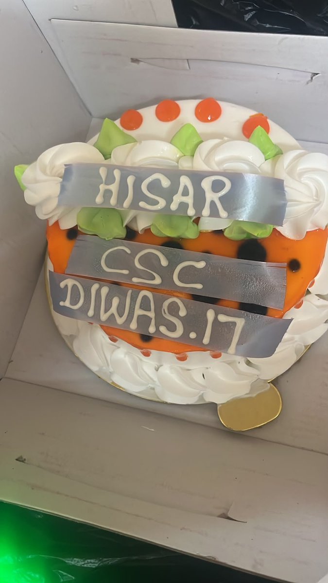 cscharyana's tweet photo. 🎉 हरियाणा के विभिन्न जिलों में CSC VLEs ने केक काटकर CSC का 17वां स्थापना दिवस उत्साहपूर्वक मनाया।
हरियाणा प्रदेश में लगभग 19,750 CSC केंद्रों के माध्यम से आमजन को उनके घर के पास ही विभिन्न सरकारी सेवाओं एवं जनकल्याणकारी योजनाओं का लाभ उपलब्ध कराया जा रहा है।
#CSCDIWAS https://t.co/ketIS1aibP