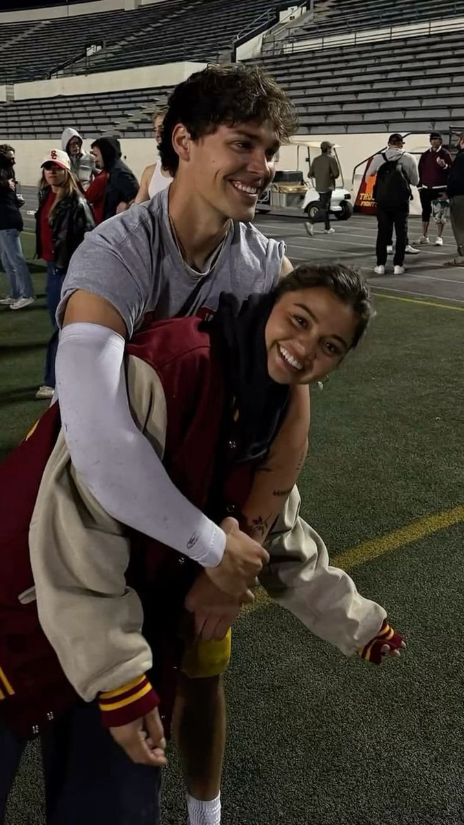 bookheartbeat's tweet photo. brooke mckenzie &amp; ethan osborne HEARTBEAT https://t.co/Ocm1plZHJ5
