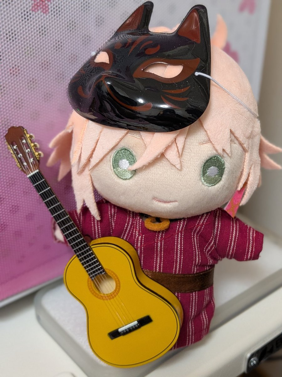 Griddlebone2's tweet photo. 律可ちゃんぬいは色々似合うね✨
浴衣いいやつ欲しいなー
#enjoy律可ぬいライフ 
#ホロスタぬいが見れるタグ https://t.co/enEjkfhBzA