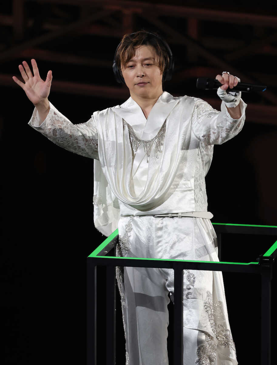 topicool_jp's tweet photo. 【トピクル】

DOMOTO、聖地で“新生”スタート！改名後初の東京ドームで金字塔の70回目「過去と未来描いた」

単独アーティスト最多となる70回目の東京ドーム公演。全29曲で綴られた「過去と未来」の物語は、ファンと歩んできた時間の重みそのものでした

▼記事はこちら▼
🔗https://t.co/0uQNhNTVd3 https://t.co/DjGeupIZxQ