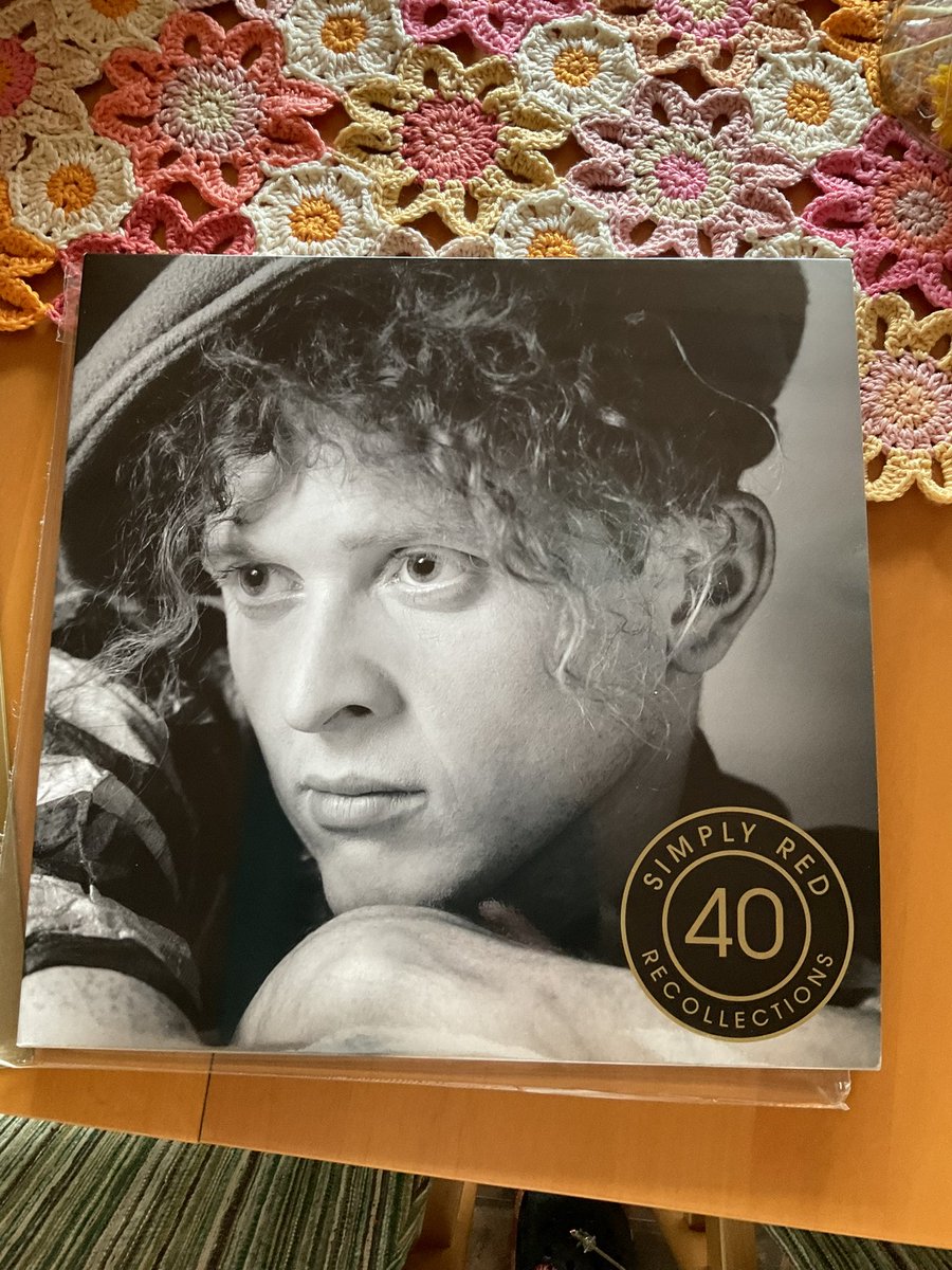 AppleCases99's tweet photo. Simply Red #Recollection #Vinyl https://t.co/rJf9RnLX8R