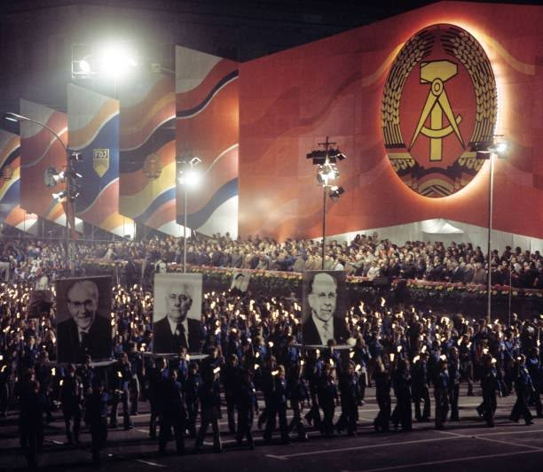 MarxistInfo's tweet photo. 𝙏𝙝𝙞𝙨 𝙞𝙨 𝙬𝙝𝙖𝙩 𝙩𝙝𝙚𝙮 𝙩𝙤𝙤𝙠 𝙛𝙧𝙤𝙢 𝙮𝙤𝙪. https://t.co/13biQZtewj