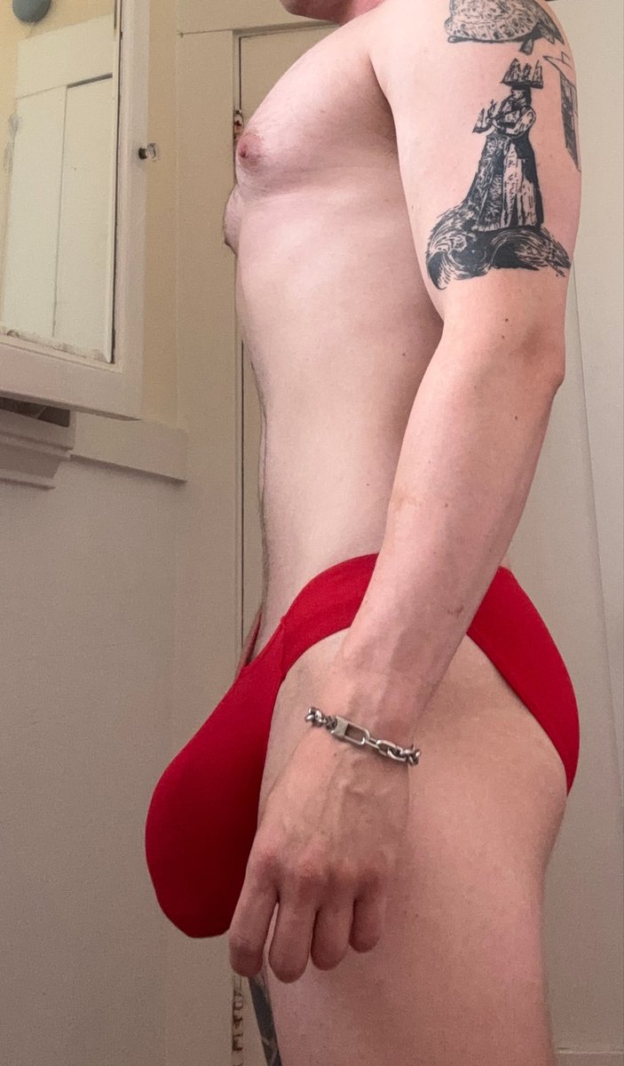 gothtrophyboy's tweet photo. this being my side profile is still crazy af to me 😵‍💫 https://t.co/P1iur4RJTF